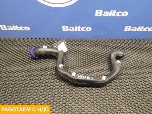 Горловина бачка омывателя