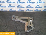 Кронштейн реактивной тяги правый